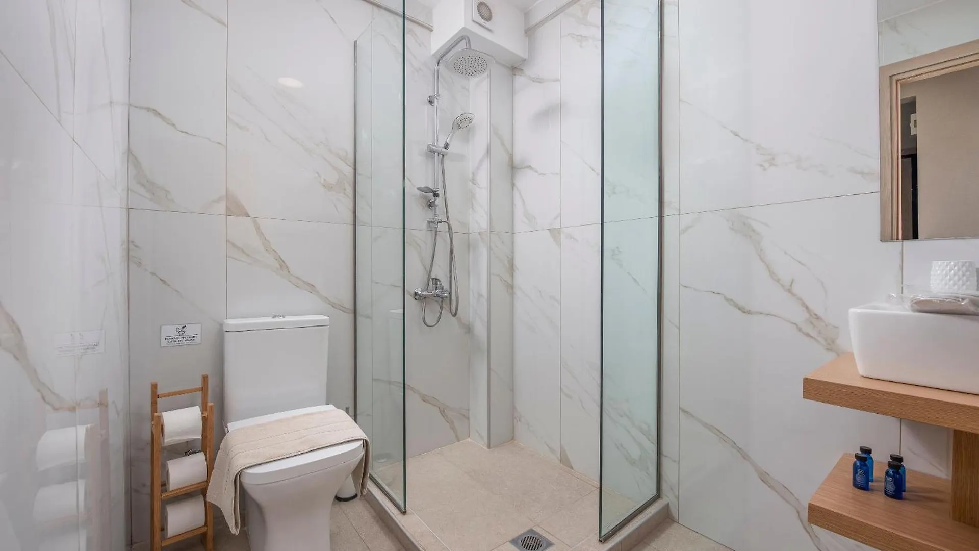 Your City Level Thessaloniki Apartment